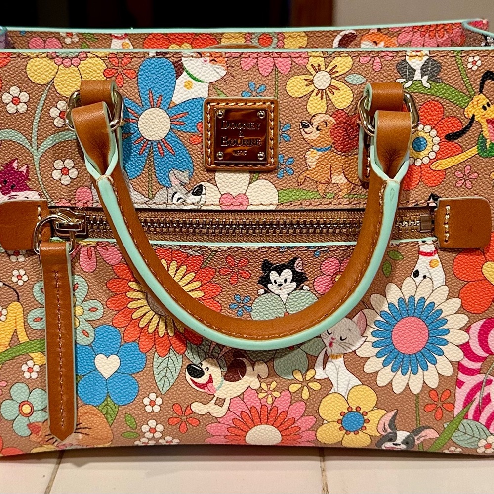 Dooney & Bourke Floral Multicolor Women's Bag